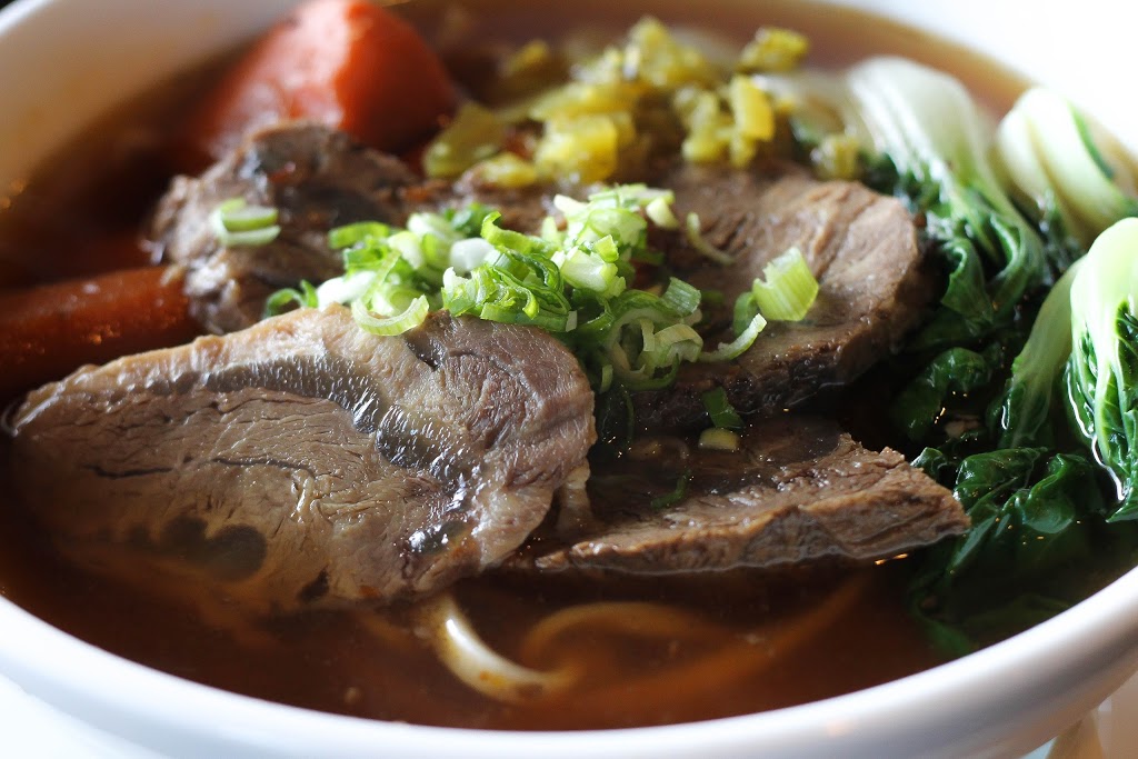 The Tropical Island Restaurant | 3690 Shelbourne St #1, Victoria, BC V8P 4H2, Canada | Phone: (250) 477-2538