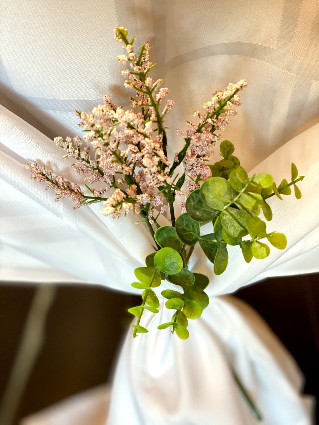 ARIELLA OCCASIONS | 3030 Driftwood Dr #13, Burlington, ON L7M 1X6, Canada | Phone: (647) 806-8552