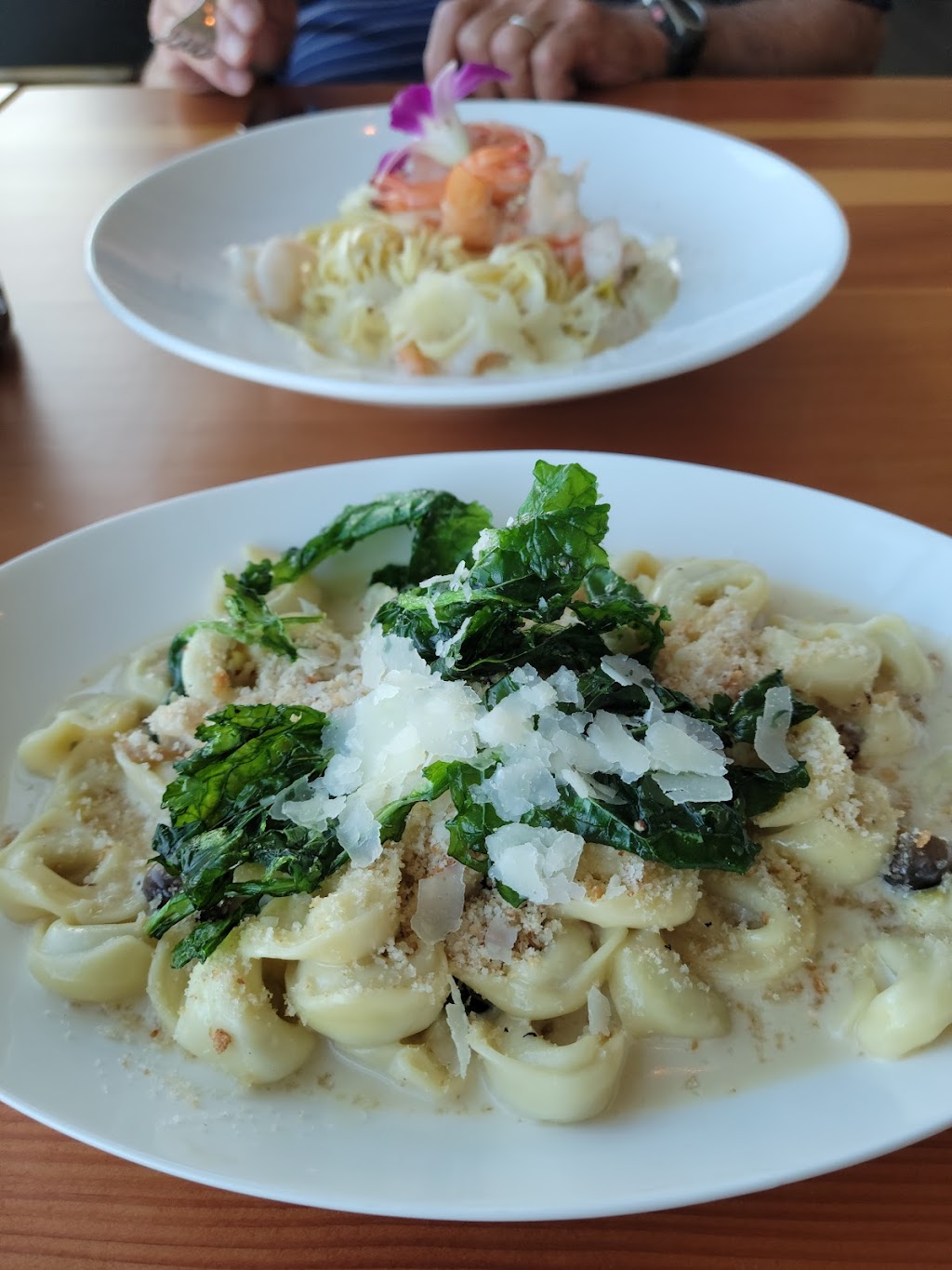 Massimo’s Italian Fallsview Restaurant | FR, 5875 Falls Ave level a, Niagara Falls, ON L2G 3K7, Canada | Phone: (905) 374-5023