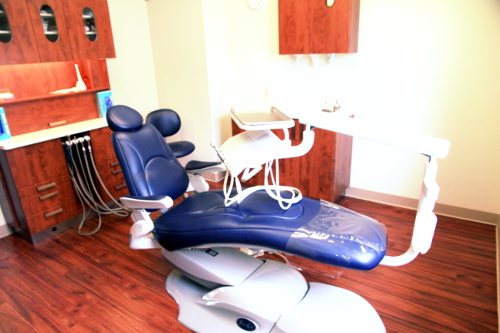 Centre Dentaire Touchette | 1124 Boulevard Saint-René O, Gatineau, QC J8T 6H1, Canada | Phone: (819) 568-4616