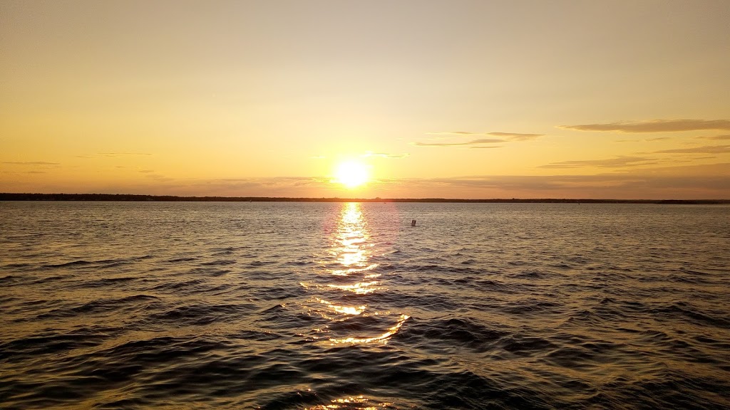 Captain Dans | 50 Pointe Du Chêne Rd, Pointe-du-Chêne, NB E4P 4V8, Canada | Phone: (506) 533-2855