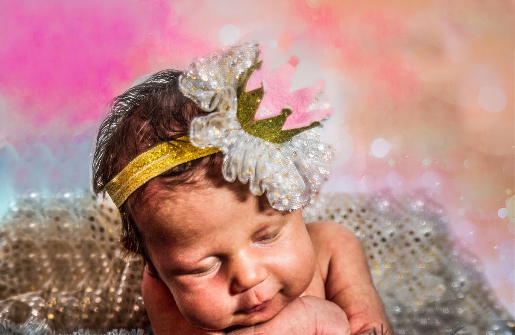 Soura Photography . Design | 9 Ashen Tree Ln, Brampton, ON L7A 0T1, Canada | Phone: (647) 400-0420