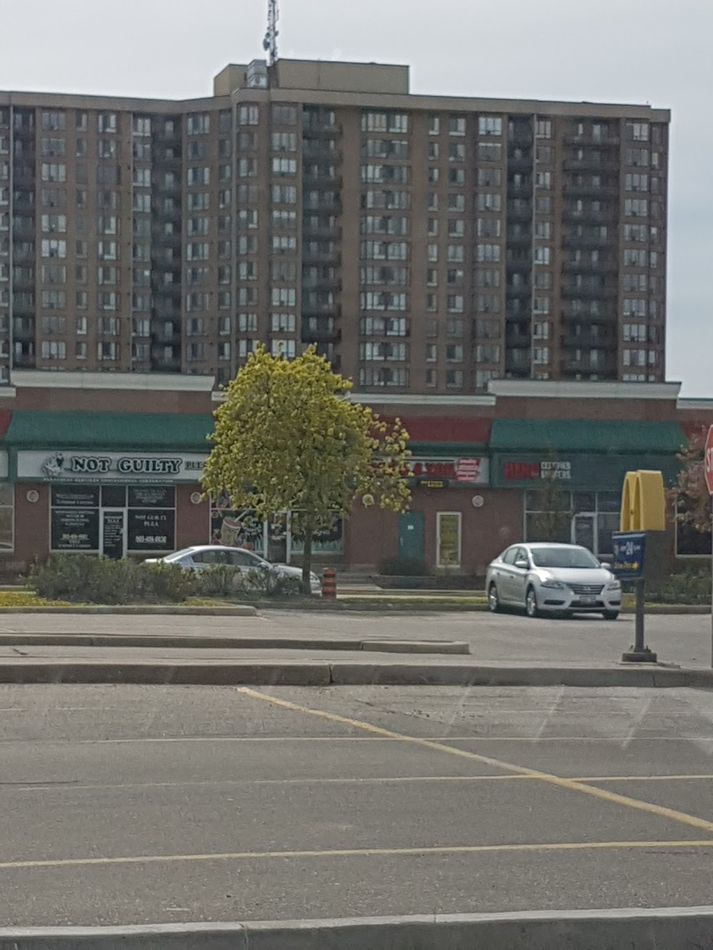 Ray Lawson Dentistry | 17 Ray Lawson Blvd, Brampton, ON L6Y 5L8, Canada | Phone: (905) 455-8866