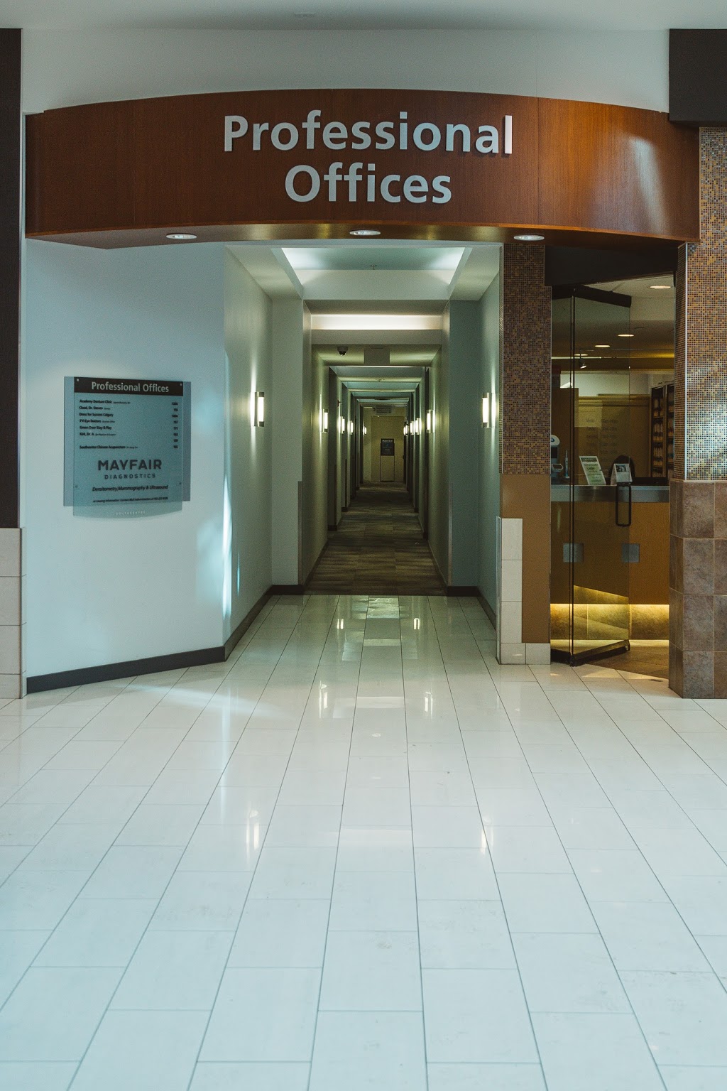 Southcentre Dental Clinic | 100 Anderson Rd SE #155, Calgary, AB T2J 3V1, Canada | Phone: (403) 278-1415