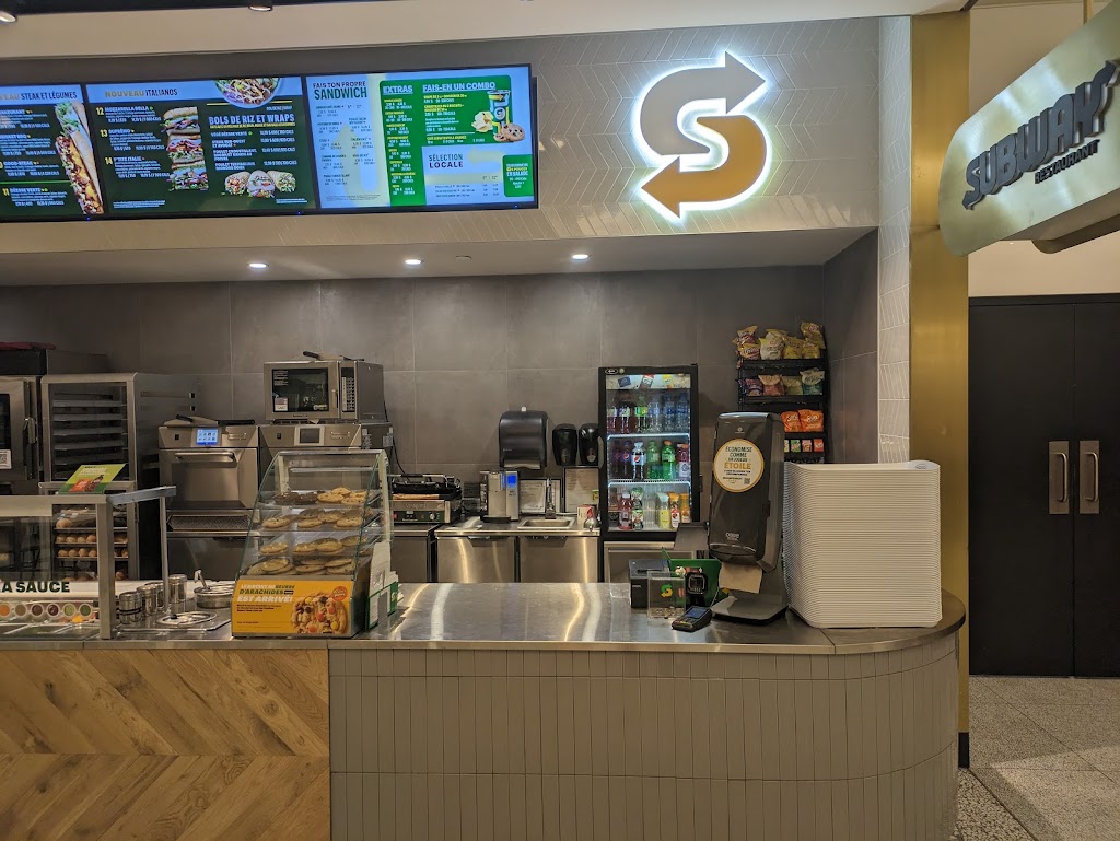Subway | 6801 Route Transcanadienne Fc06, Pointe-Claire, QC H9R 5J2, Canada | Phone: (514) 694-1558