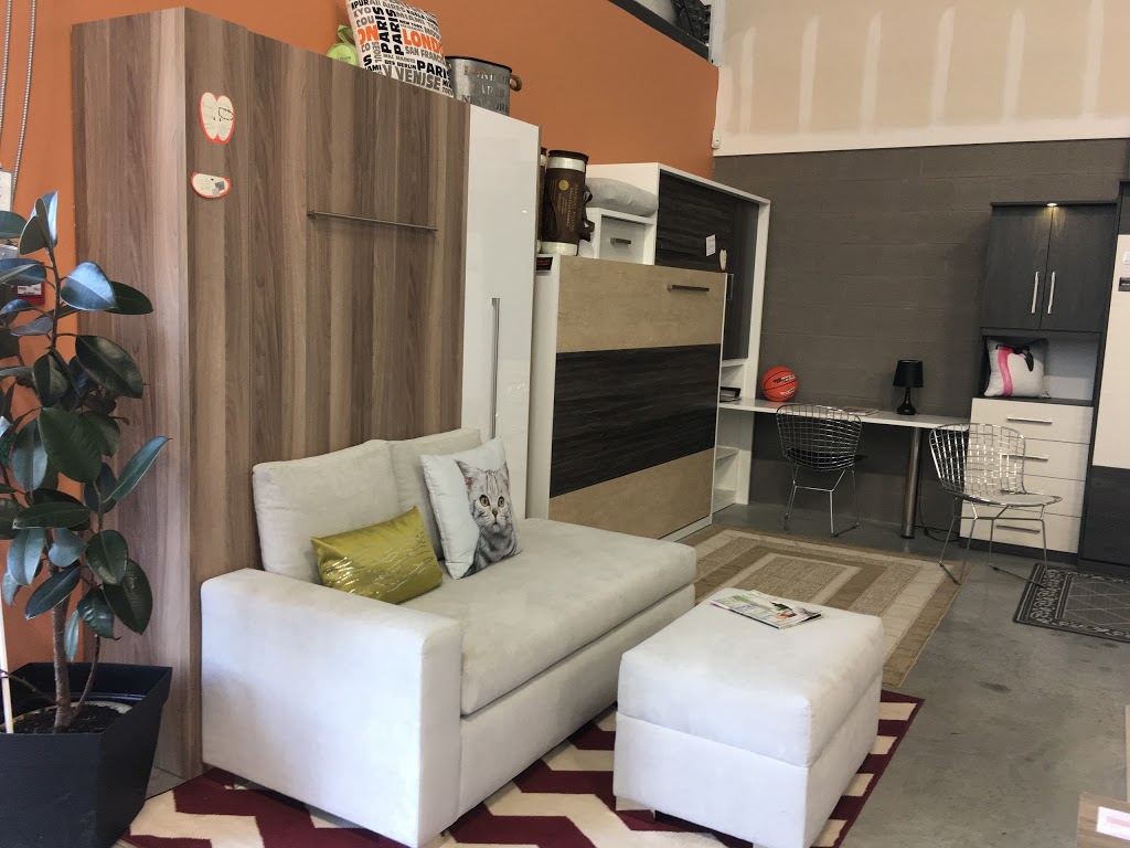 lit escamotable et sofa | 475 Montée Masson, Mascouche, QC J7K 2L6, Canada | Phone: (438) 491-7884