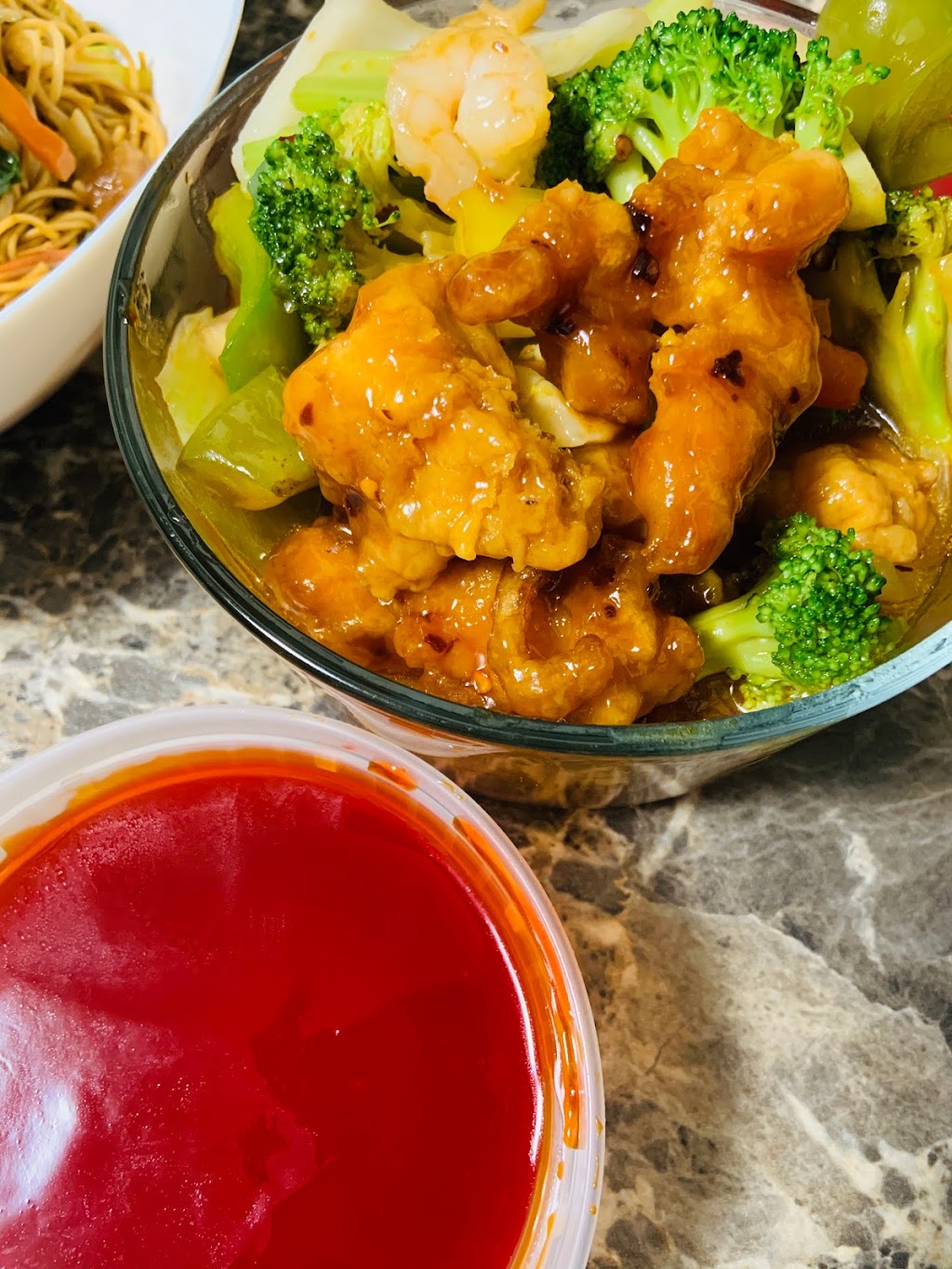 Mei King Restaurant | 82 Margaret Ave, Kitchener, ON N2H 4H4, Canada | Phone: (519) 743-6431