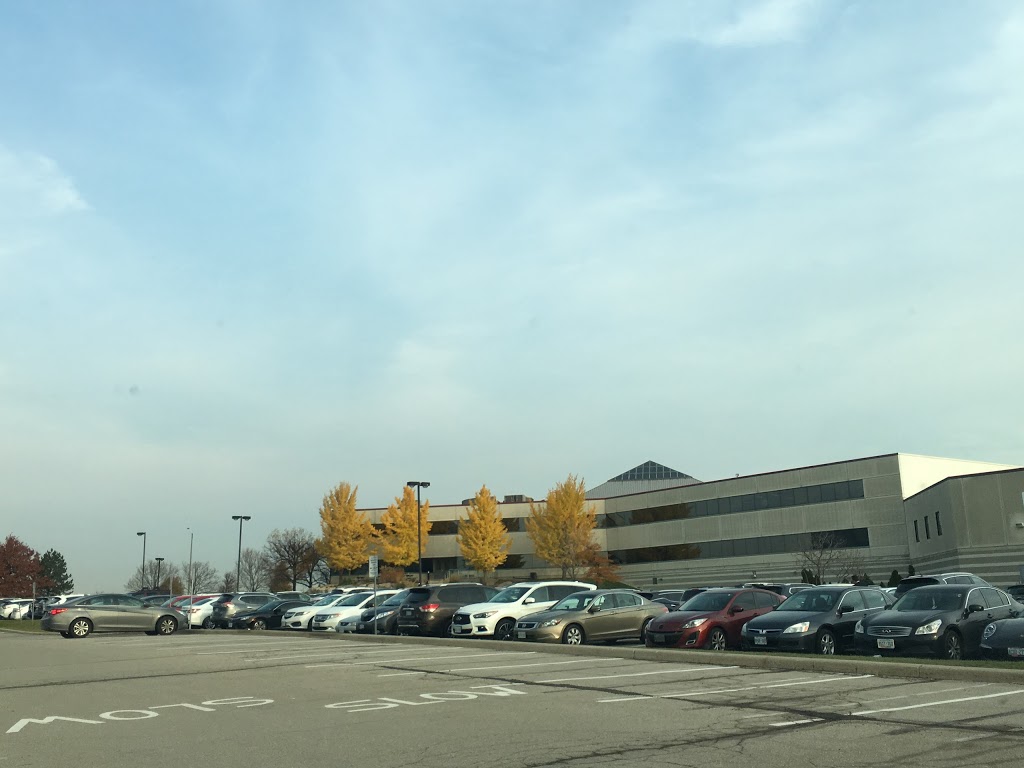 Infiniti | 5290 Orbitor Dr, Mississauga, ON L4W 4Z5, Canada | Phone: (800) 361-4792