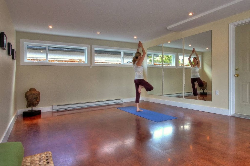 Balance Tree Yoga | 845 Manhattan Dr, Kelowna, BC V1Y 4H6, Canada | Phone: (778) 821-1955