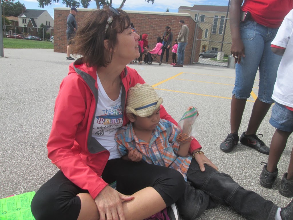 John Campbell Public School | 1255 Tecumseh Rd E, Windsor, ON N8W 1B7, Canada | Phone: (519) 254-6411