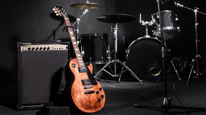 Red Guitar | Guitar Lessons London Ontario | 43 Base Line Rd W, London, ON N6J 1V5, Canada | Phone: (519) 614-9017