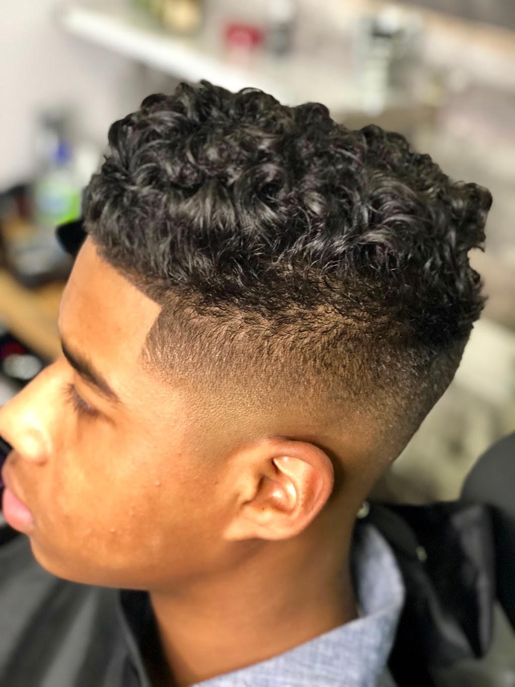 Atelier 1805 | 4524 Rue Jean-Talon Est, Saint-Léonard, QC H1S 1K2, Canada | Phone: (514) 654-1805