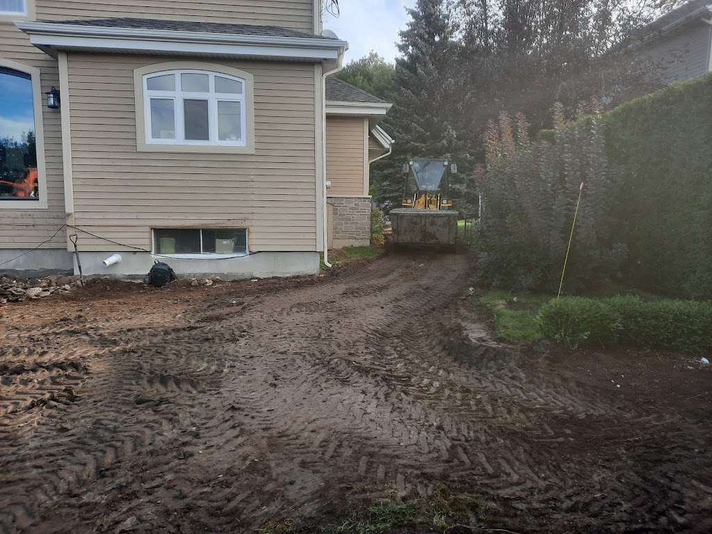 Excavation Peloquin Inc. | 98 Rue Venne, Saint-Jacques, QC J0K 2R0, Canada | Phone: (514) 945-4672