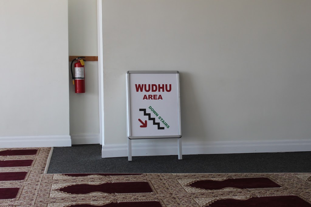 Masjid Alqalam | 2430 Dufferin St, York, ON M6E 3T1, Canada | Phone: (647) 435-8472