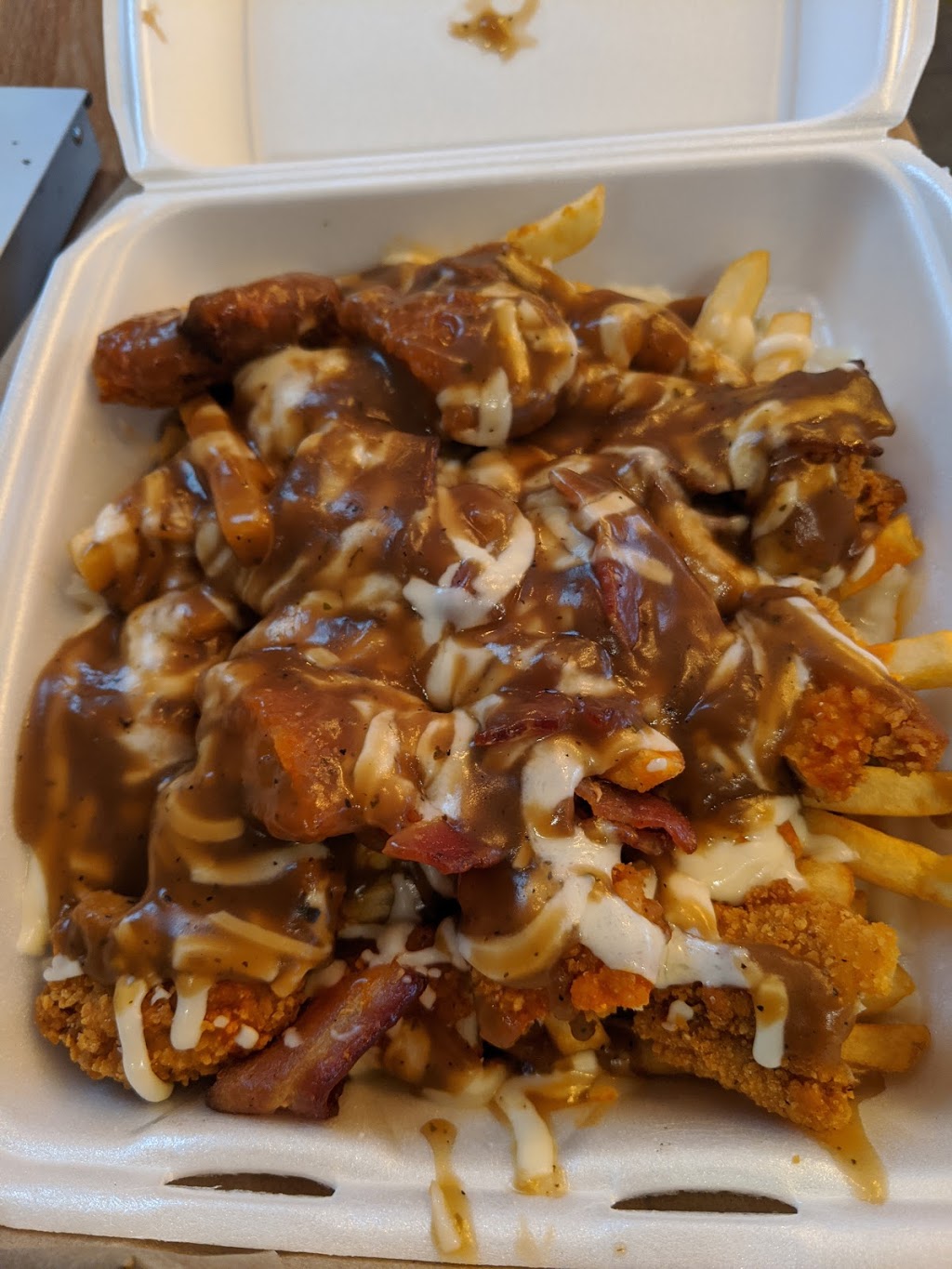 Rogers Drive-In Restaurant | 4717 50 Ave, Rimbey, AB T0C 2J0, Canada | Phone: (403) 843-3805