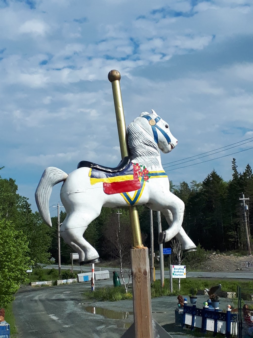 UnBOWLievable Lanes Ltd. | 11 Strike Ln, Musquodoboit Harbour, NS B0J 2L0, Canada | Phone: (902) 889-3433