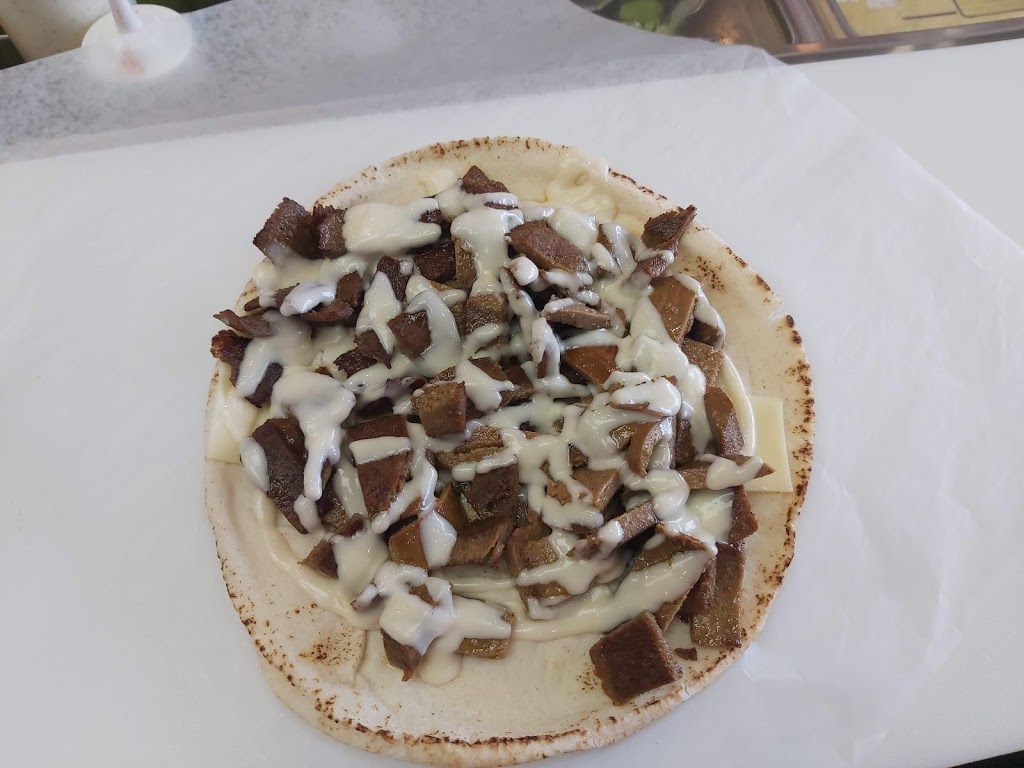 BD Donair and Poutine | 2569 17 St NW, Edmonton, AB T6T 0Y2, Canada | Phone: (825) 512-5595