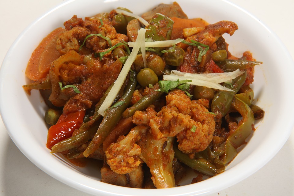 DAKSH RESTAURANT & BAR | 92 Simcoe St, Tillsonburg, ON N4G 2J1, Canada | Phone: (519) 688-0004