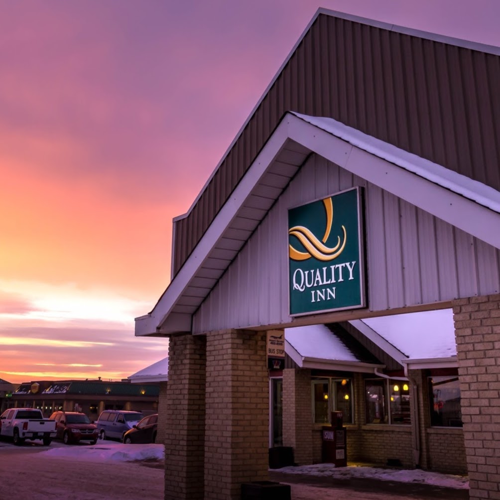 Quality Inn West Edmonton | 17803 Stony Plain Rd, Edmonton, AB T5S 1B4, Canada | Phone: (780) 484-8000