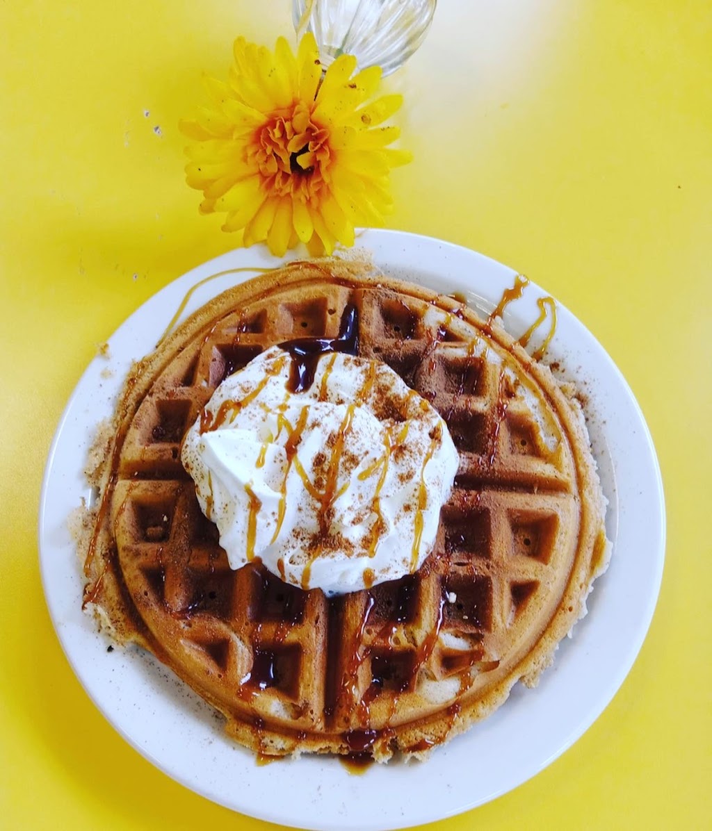 Sunny Side Up Breakfast Buffet | 1049 Victoria St, Petawawa, ON K8H 2E2, Canada | Phone: (613) 506-3447