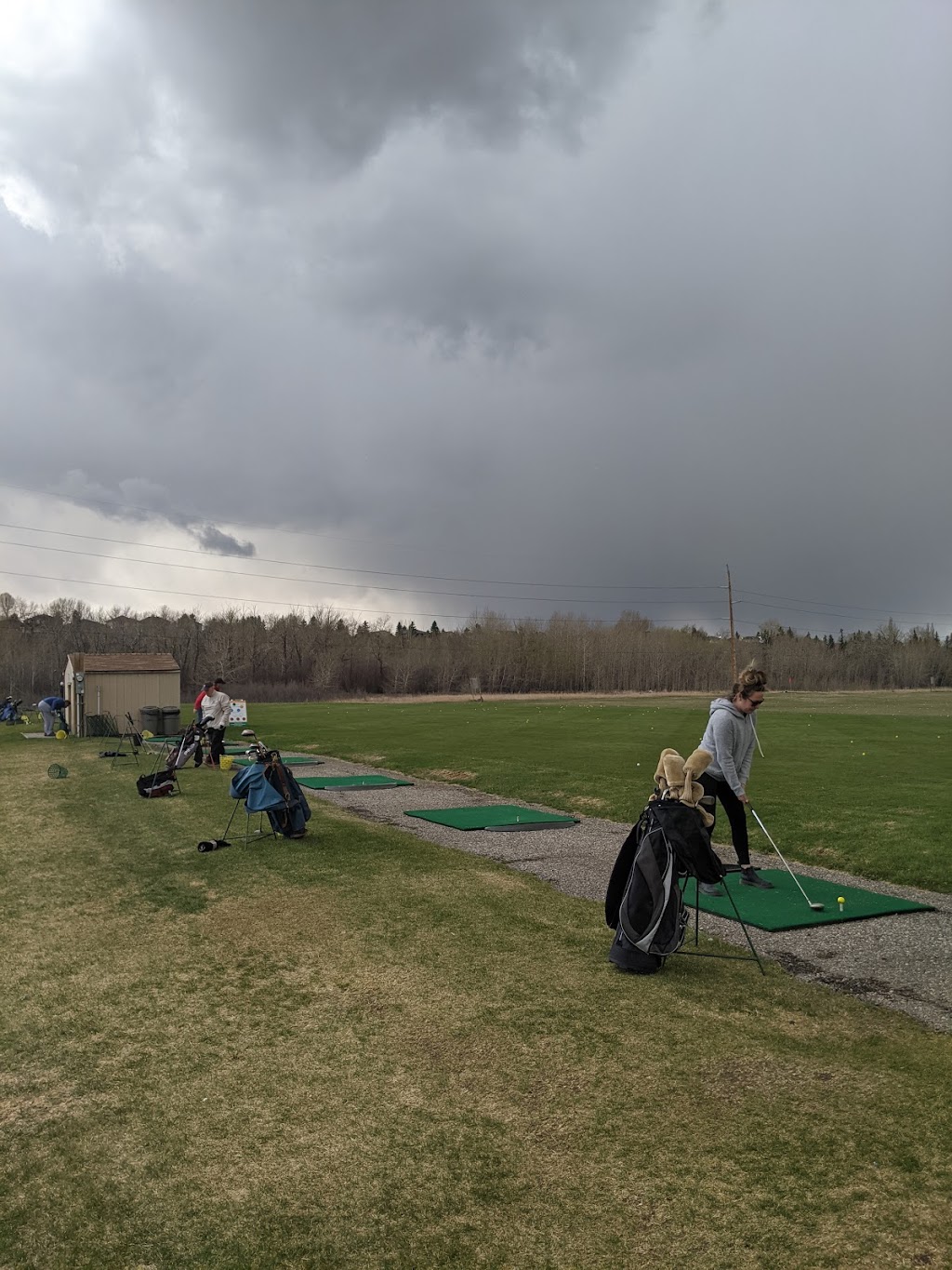 Eaglequest Golf Driving Range | 45 Douglasbank Way SE, Calgary, AB T2Z 1W7, Canada | Phone: (403) 279-7913