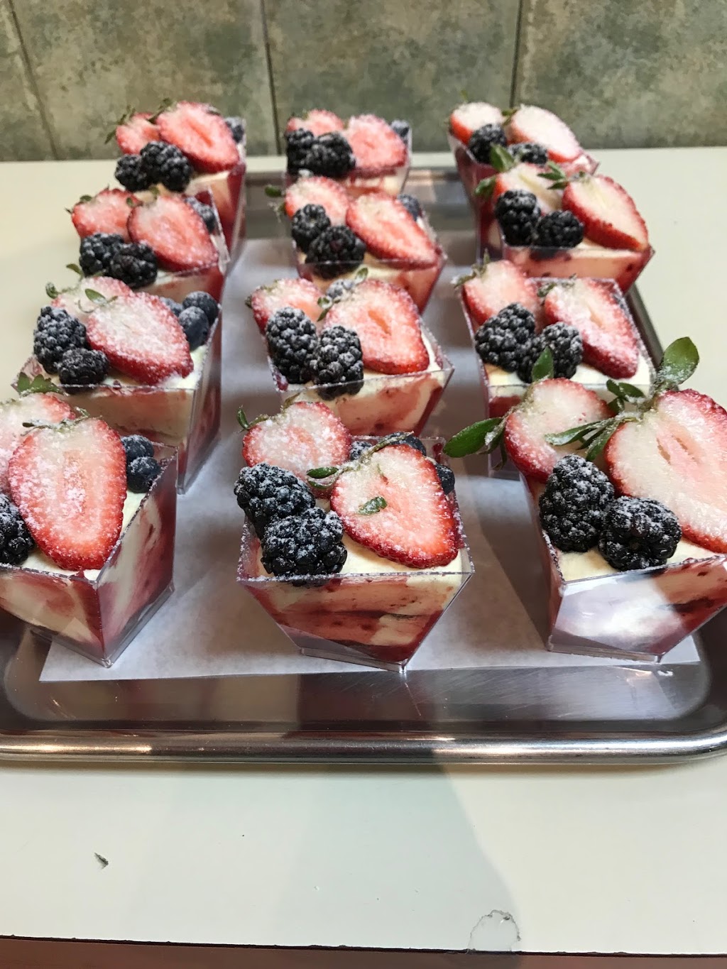 Boulangerie Sorrento | 8664 Boulevard Maurice-Duplessis, Montréal, QC H1E 3L1, Canada | Phone: (514) 648-1733