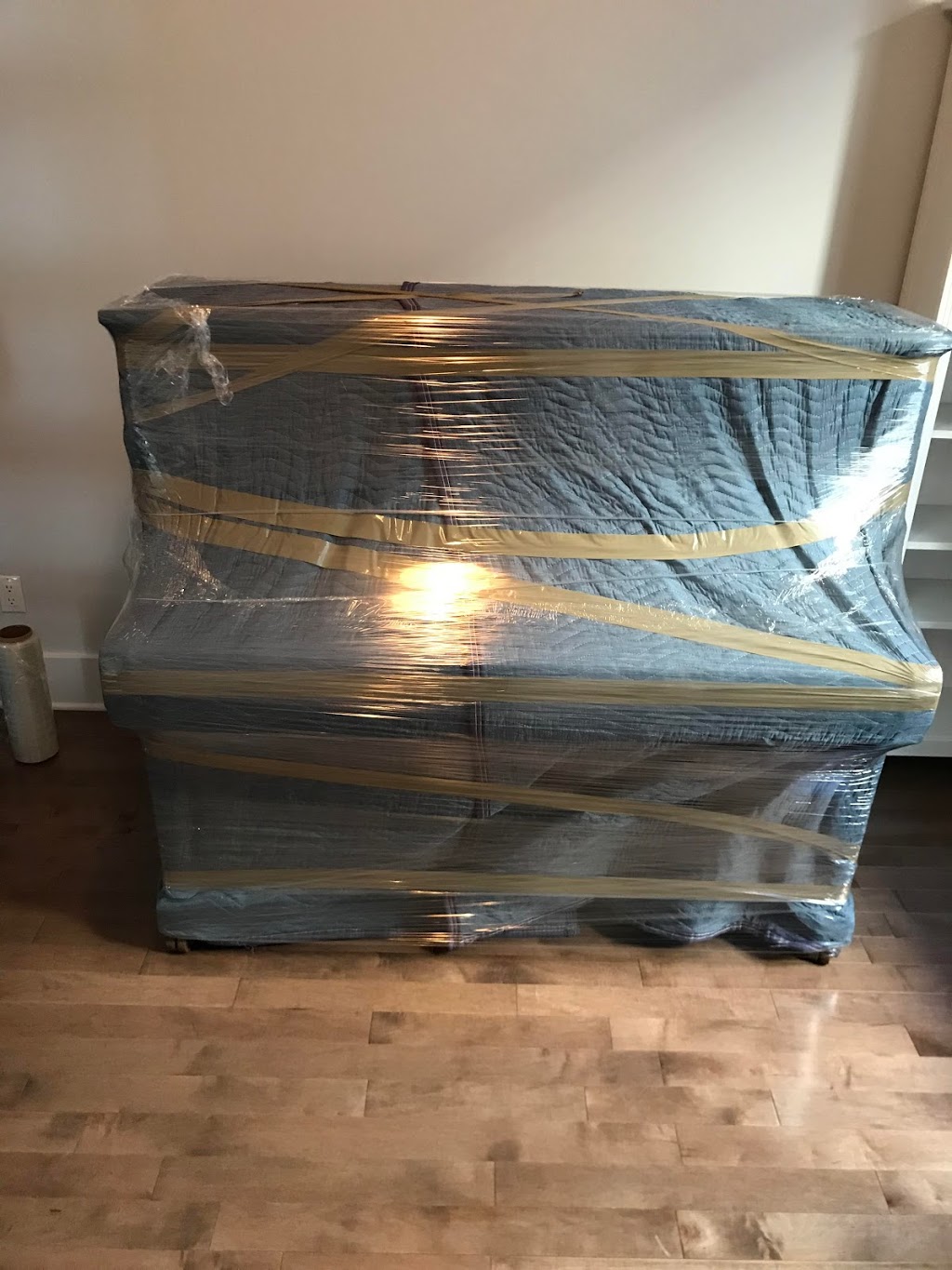 Swift and Simple Movers | 393 Fairlakes Way, Orléans, ON K4A 0K9, Canada | Phone: (343) 988-6999