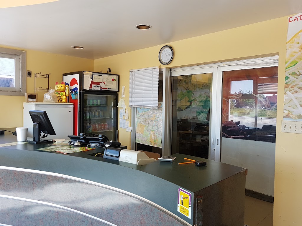 Cathay Restaurants | 1423 Woodroffe Ave, Nepean, ON K2G 1V9, Canada | Phone: (613) 228-2228
