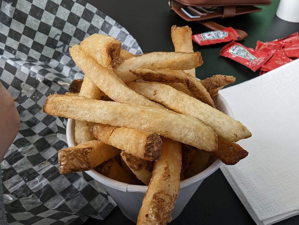 South St. Burger | 3010 26 Ave S, Lethbridge, AB T1J 0A4, Canada | Phone: (825) 399-2761