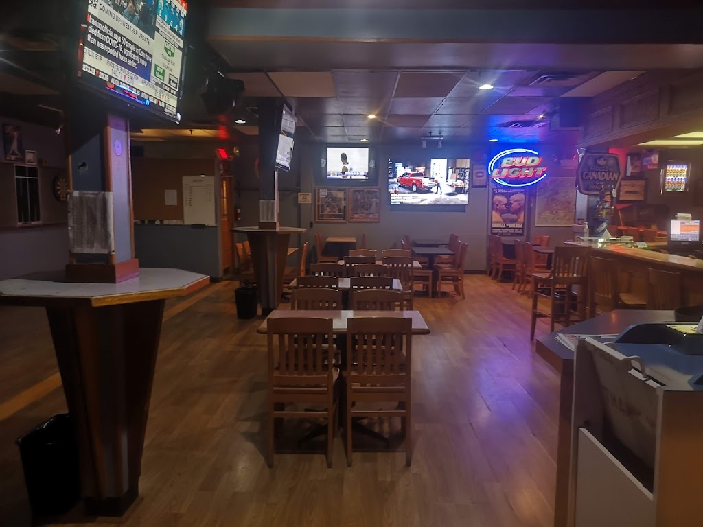 Cavens Alley Bar | 585 Lakeshore Rd E, Mississauga, ON L5G 1H9, Canada | Phone: (905) 278-9108