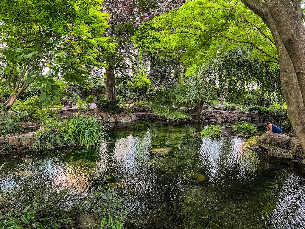 Oakes Garden Theatre | 5825 River Rd, Niagara Falls, ON L2G 3K9, Canada | Phone: (877) 642-7275