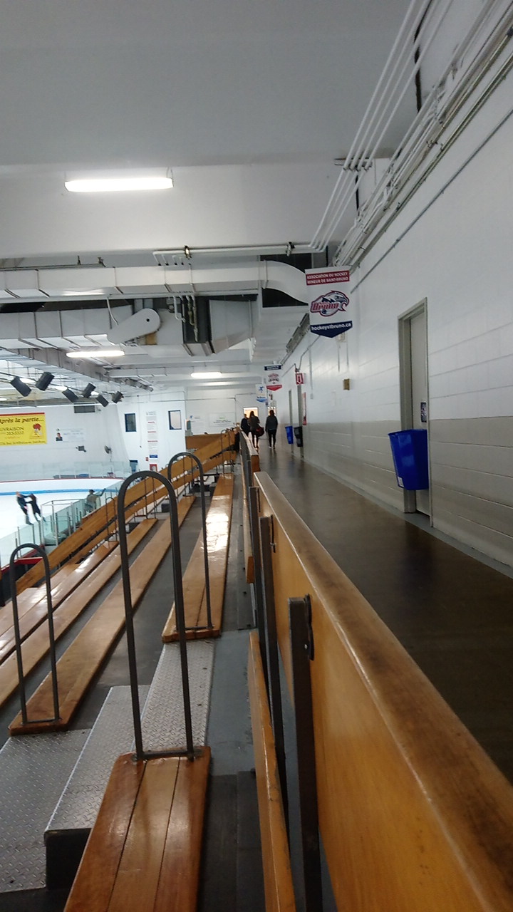 Aréna Michael-Bilodeau | 201 Boulevard Clairevue E, Saint-Bruno-de-Montarville, QC J3V 4W4, Canada | Phone: (450) 441-8466