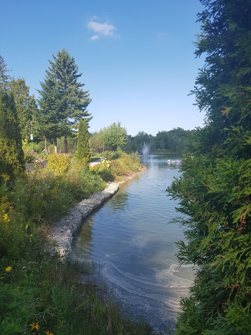 Bare Oaks Family Naturist Park | 20237 Kennedy Rd, Sharon, ON L0G 1V0, Canada | Phone: (905) 473-6060