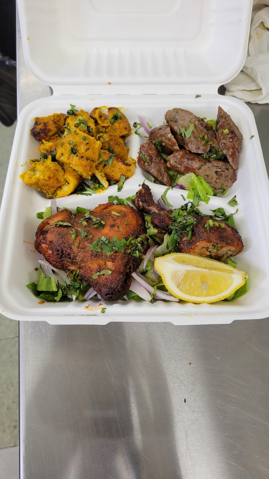 Bhandari Cuisine Indienne Saint-Clet | 351 Chem. de la Cité des Jeunes, Saint-Clet, QC J0P 1S0, Canada | Phone: (450) 456-3159