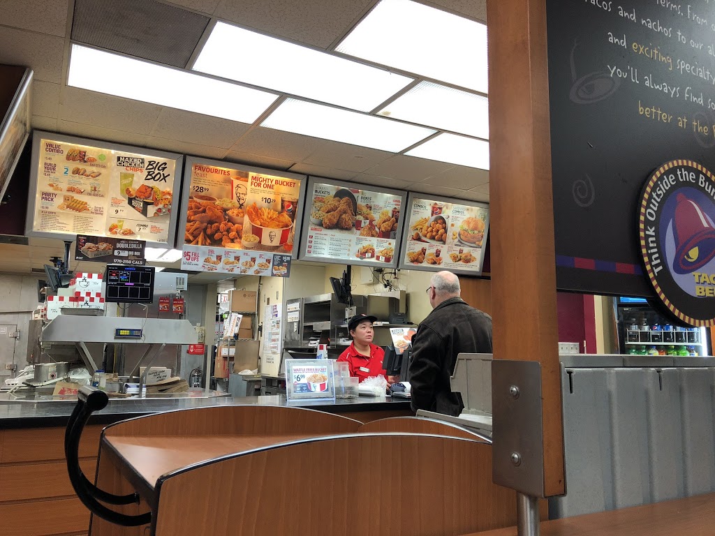 Taco Bell | 7028 Yonge St, Thornhill, ON L4J 1V7, Canada | Phone: (905) 707-0340