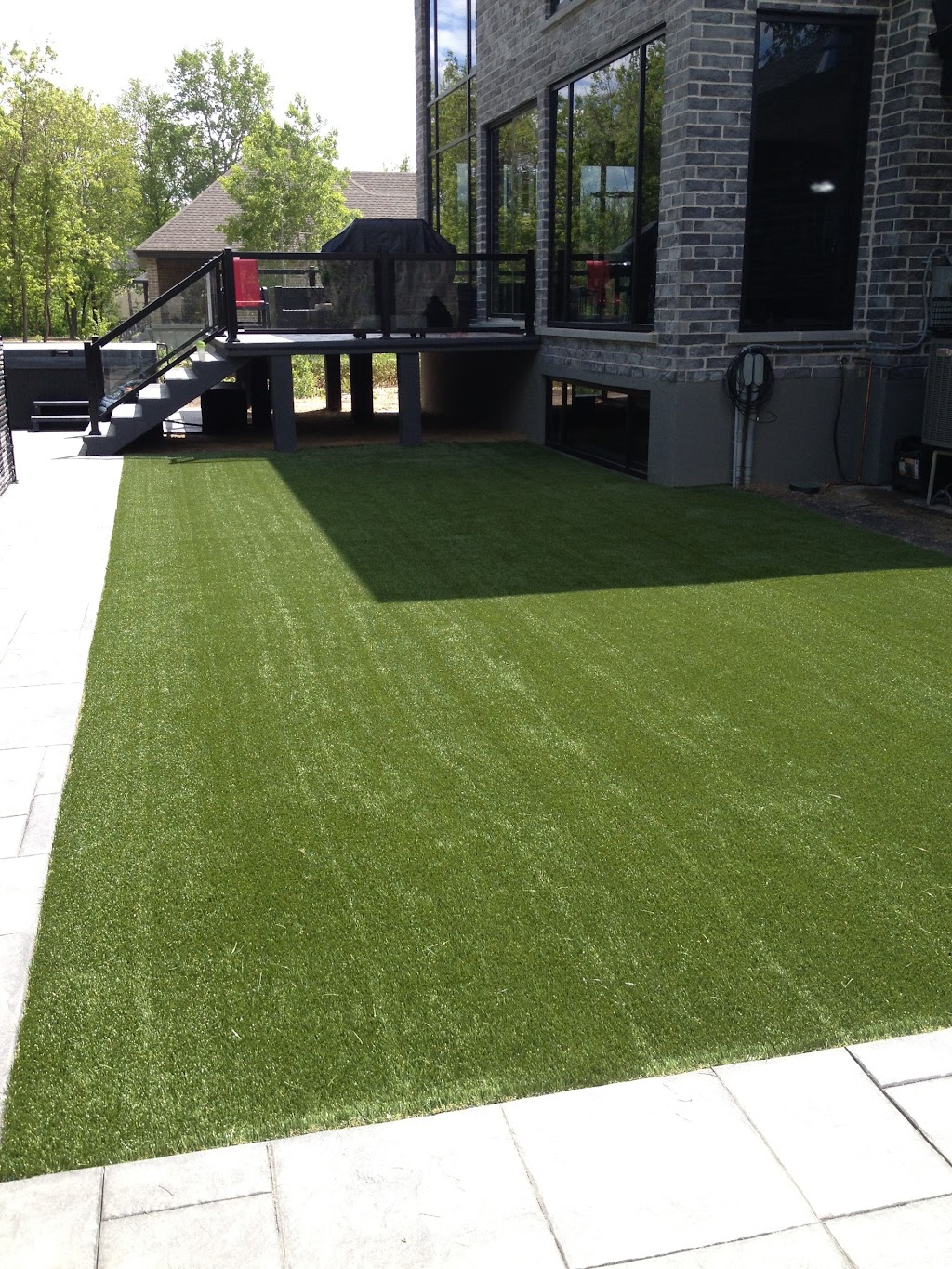 Les Gazons Tholano | 1806 Rang St Albert, Saint-Thomas, QC J0K 3L0, Canada | Phone: (450) 759-5073