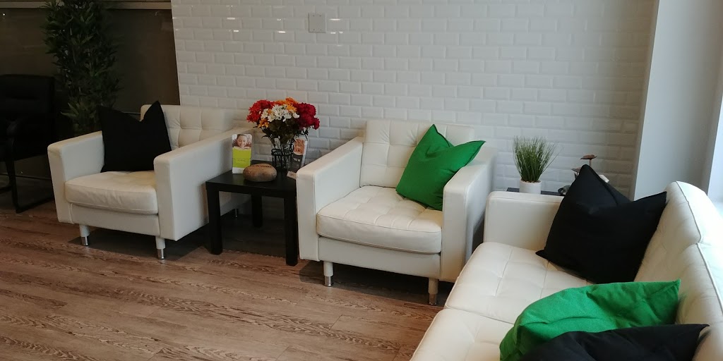 Massage Addict | 22 Sage Hill Passage Northwest, Calgary, AB T3R 1J1, Canada | Phone: (587) 619-9484