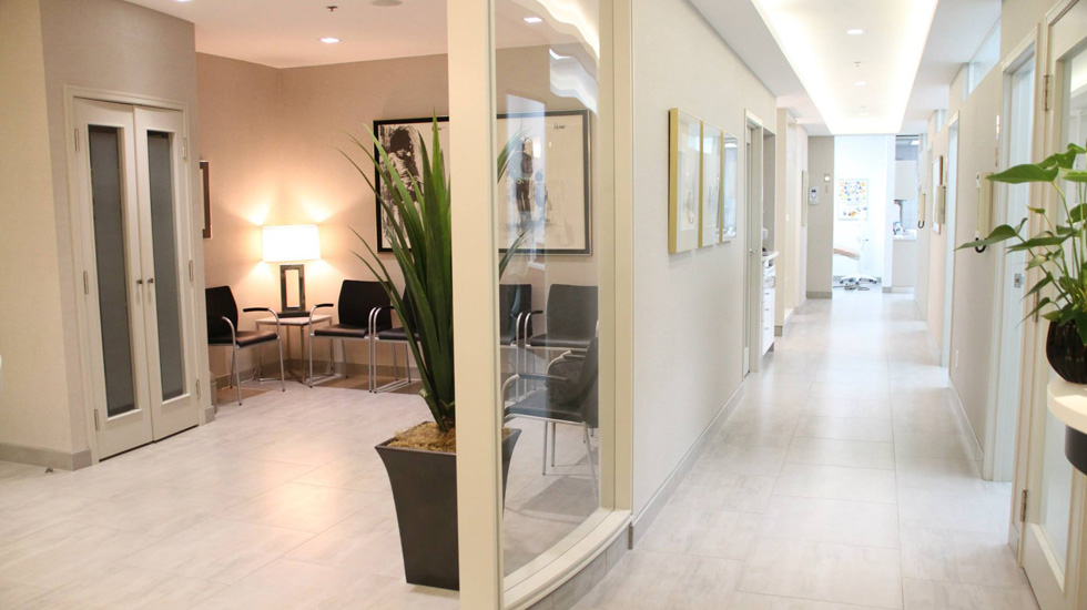 Dr Paul Wright | 18 King St E #510, Toronto, ON M5C 1C4, Canada | Phone: (416) 367-0212