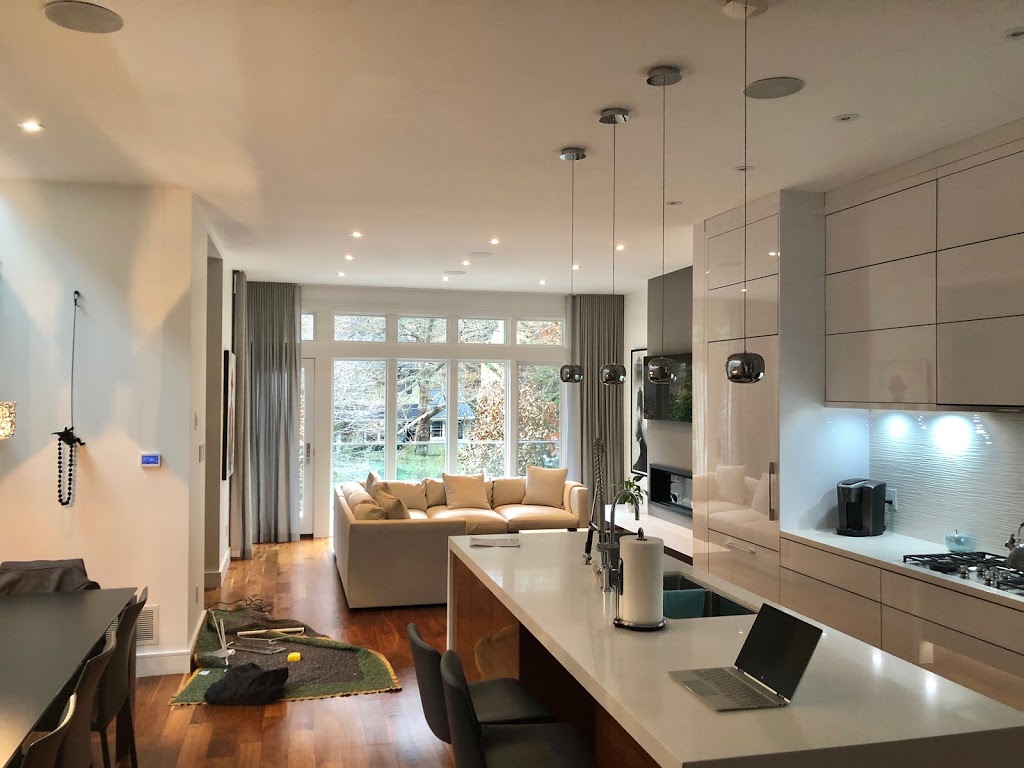Shades of Home Custom Window Treatments | 2232 Medhat Dr, Mississauga, ON L5B 2E6, Canada | Phone: (905) 484-0789
