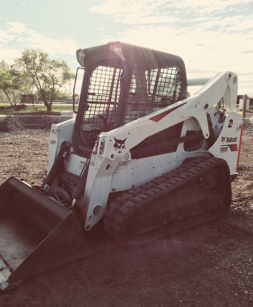 Mason Landscaping & Supplies Inc. | 9406 100 St, Morinville, AB T8R 1R2, Canada | Phone: (780) 868-1961