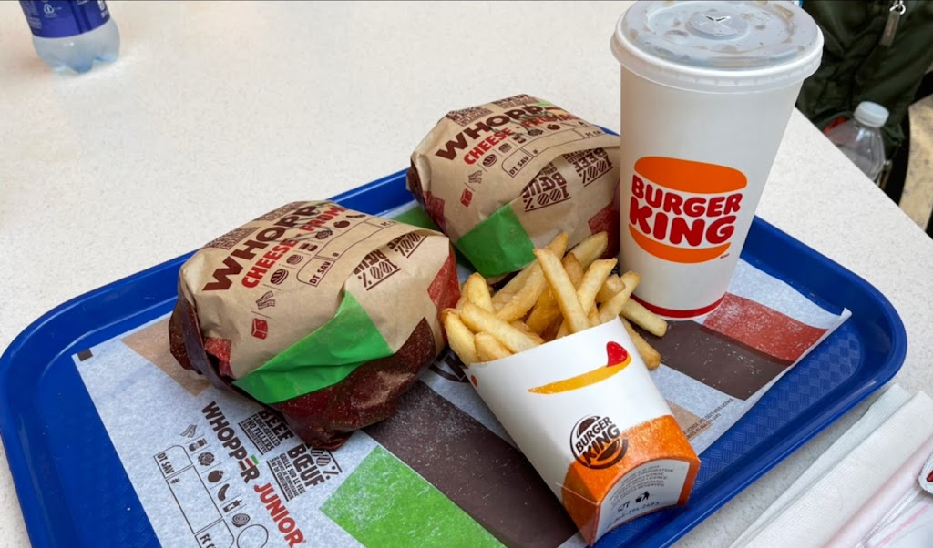 Burger King | 6380 Fallsview Blvd Unit #8, Niagara Falls, ON L2G 7Y6, Canada | Phone: (866) 394-2493