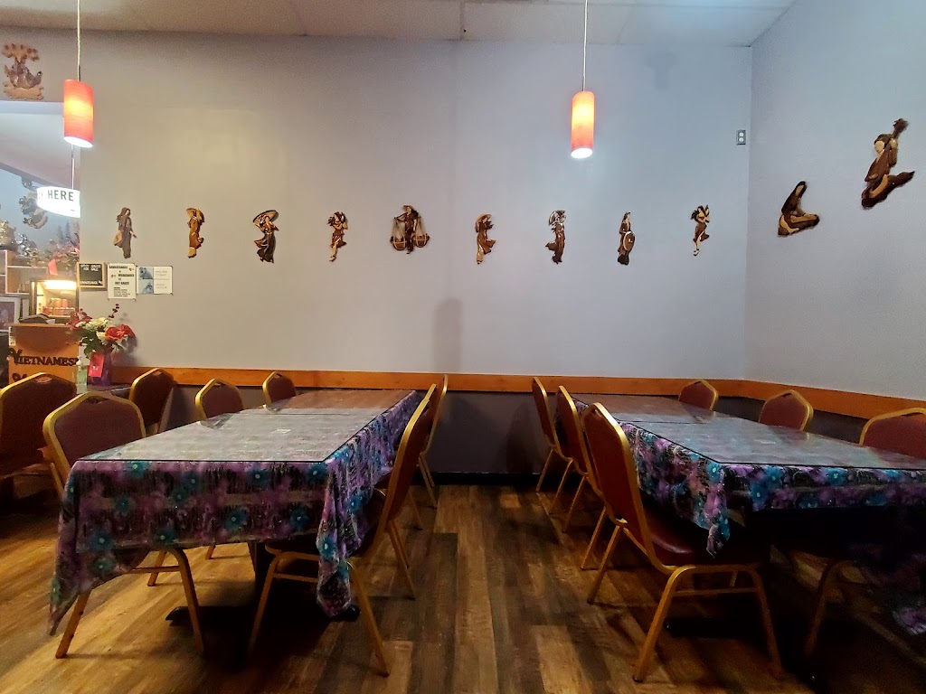 Pho Vietnamese Village | 4341 Macleod Trail SW, Calgary, AB T2G 0A3, Canada | Phone: (403) 274-2710