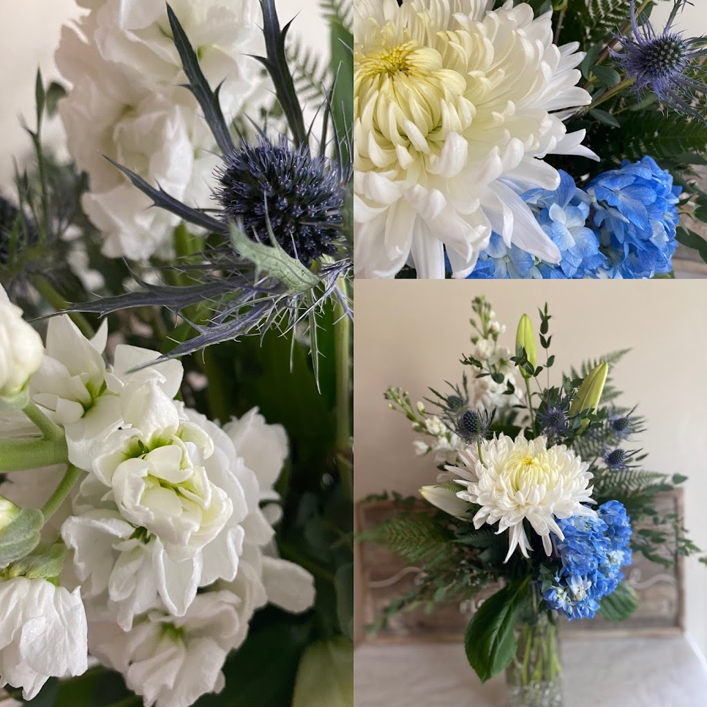 Wired Floral Design | 192 Springmere Way, Chestermere, AB T1X 1P1, Canada | Phone: (403) 620-7497