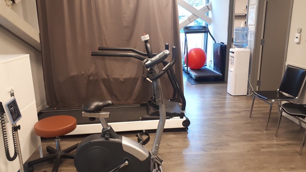 Activa Clinics - Mississauga | 6400 Millcreek Dr #9, Mississauga, ON L5N 3E7, Canada | Phone: (905) 826-2100