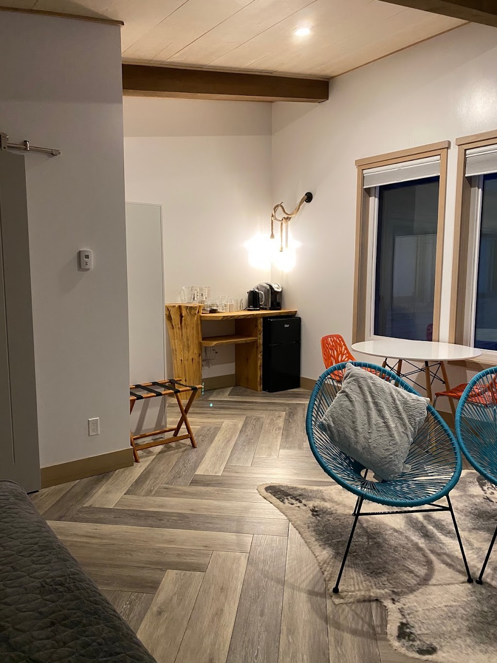 Blackstone Bed & Breakfast | 30 Piedmont Dr, Fernie, BC V0B 1M4, Canada | Phone: (250) 425-3637