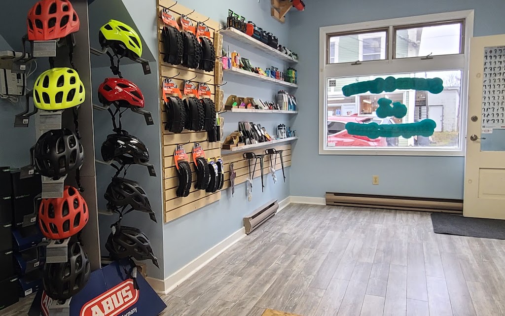 Slopes and Cycles Bicycle Shop | 4 Queen St, Bridgetown, NS B0S 1C0, Canada | Phone: (902) 312-1313