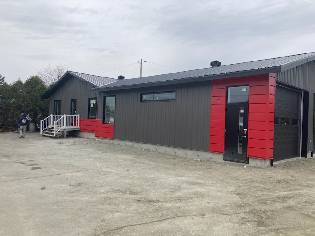 GB Entrepreneur Peintre | 3233 Bd Frontenac O, Thetford Mines, QC G6H 2B9, Canada | Phone: (418) 814-8597