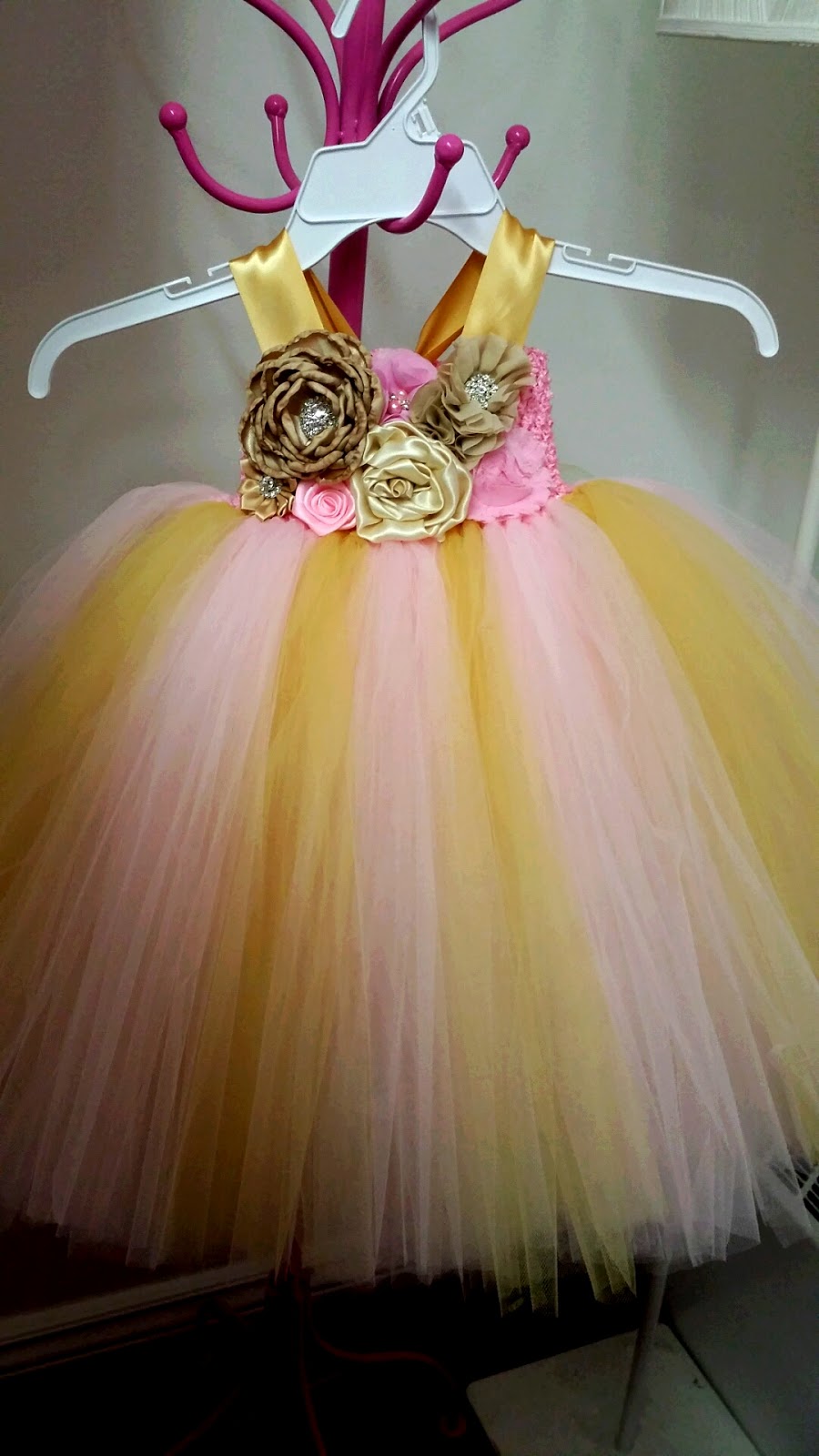 Lil Miss Dress Up | 1176 St Clair Ave W, Toronto, ON M6E 1B4, Canada