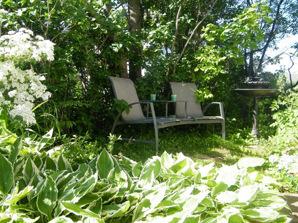 Gite La Bastide | 19 Rue Principale E, Berthier-sur-Mer, QC G0R 1E0, Canada | Phone: (418) 259-7617
