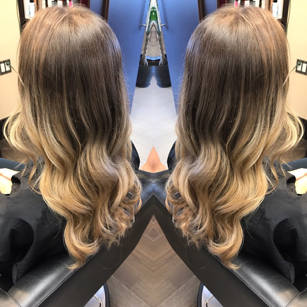 Victorias Glam & Beauty Lounge | 110-126 Wellington St W, Aurora, ON L4G 2N9, Canada | Phone: (905) 503-8600